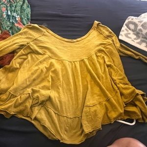 Very flowy free people top
